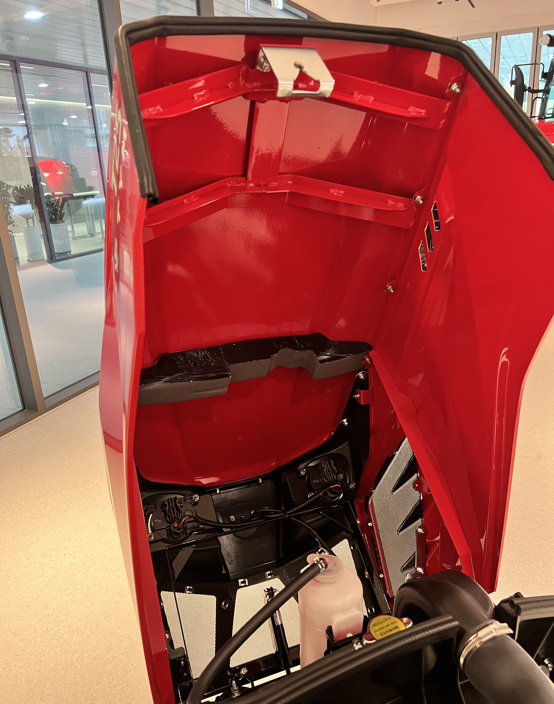 TYM T25 Bonnet (Click to enlarge) TYM T25 Bonnet